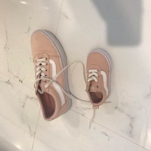 Meet your Posher, Sera